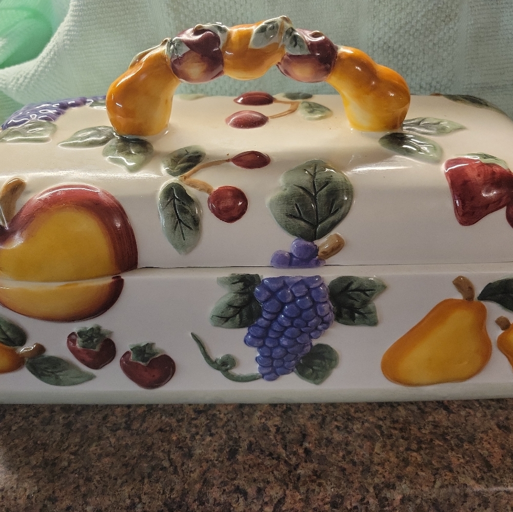 Farmhouse Vintage Style Fruits Ceramic Bread Box Dish